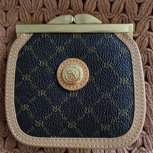 Rioni Signature (brown) COIN PURSE ST-W016